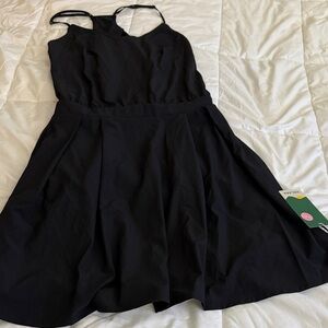 HALARA Elegant Black Sleeveless Dress - size Small - NWT